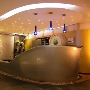 https://cqb-hotel-y-spa.cali-hotels.com